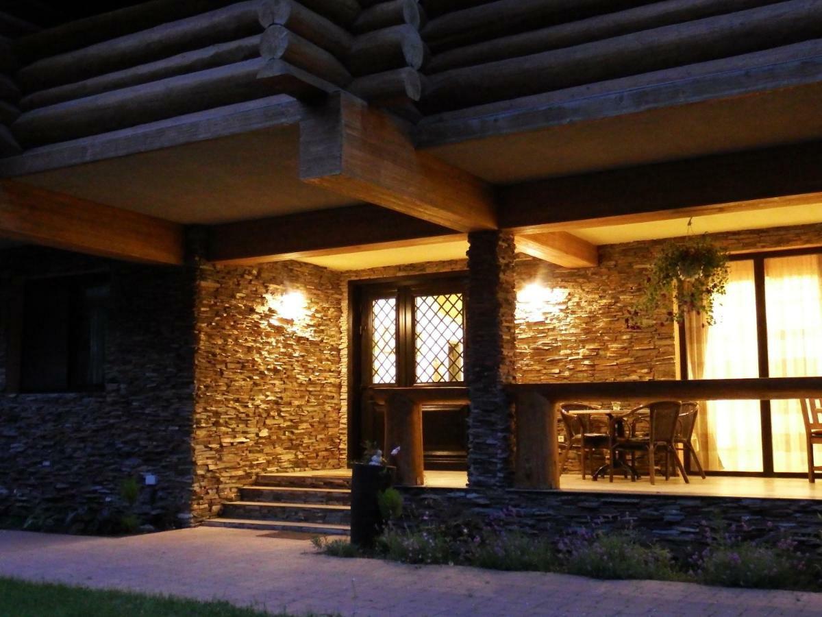 Hotel Casa Din Vale Sacuieu Exterior foto